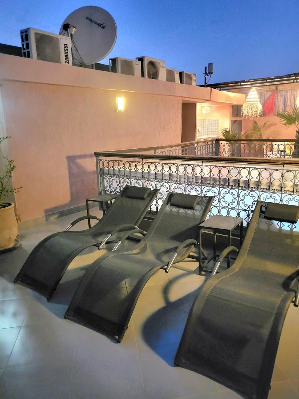 Riad Melilo Avec Piscine Chauffee Марракеш Екстер'єр фото